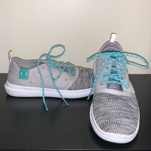 Womens Gray & Teal Under Armour Charged 24/7 Running Shoes, Size 9.5